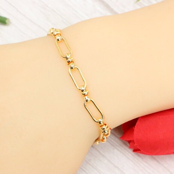 "Trendy Handmade Bracelet – A Thoughtful Gift for Girls & Women | UNVRC1581 - Picture 8 of 10